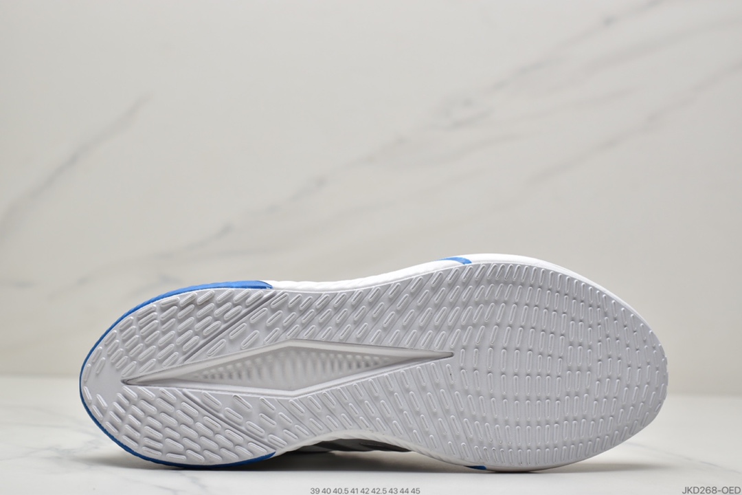 160 阿迪达斯ALPHAMAGMA 黑白鞋子GV7917