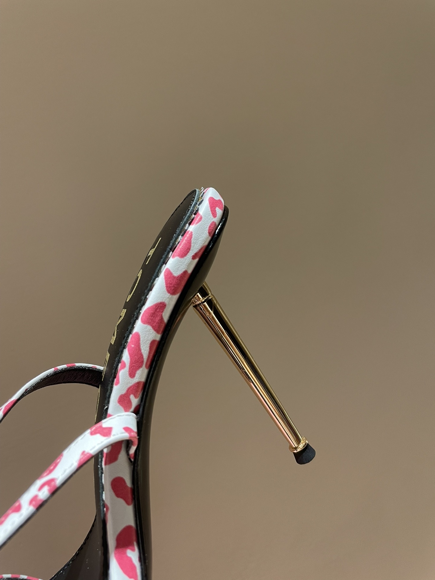 最高版TOMFORD汤姆福特金跟挂锁