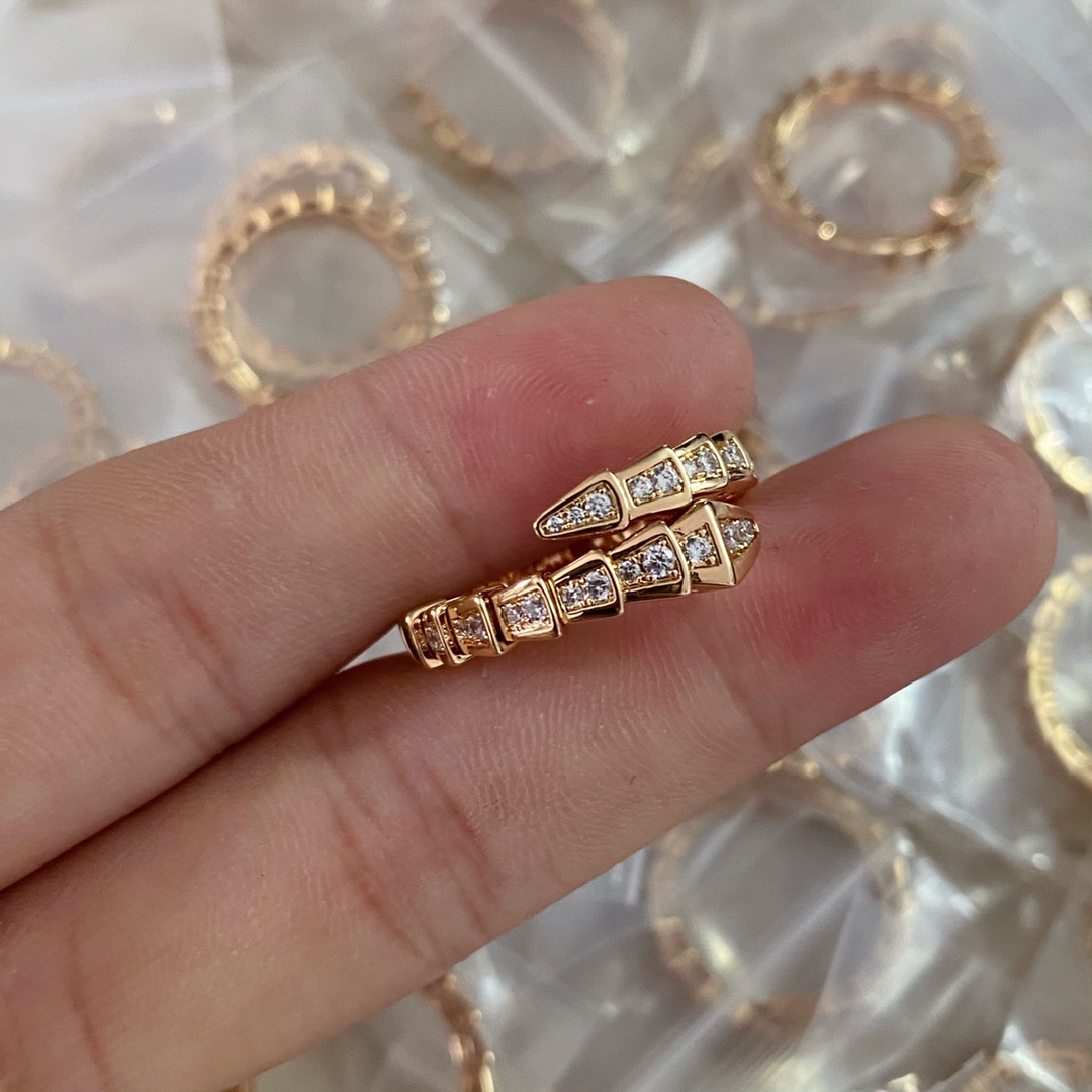 Bvlgari 宝格丽｜蛇形 戒指