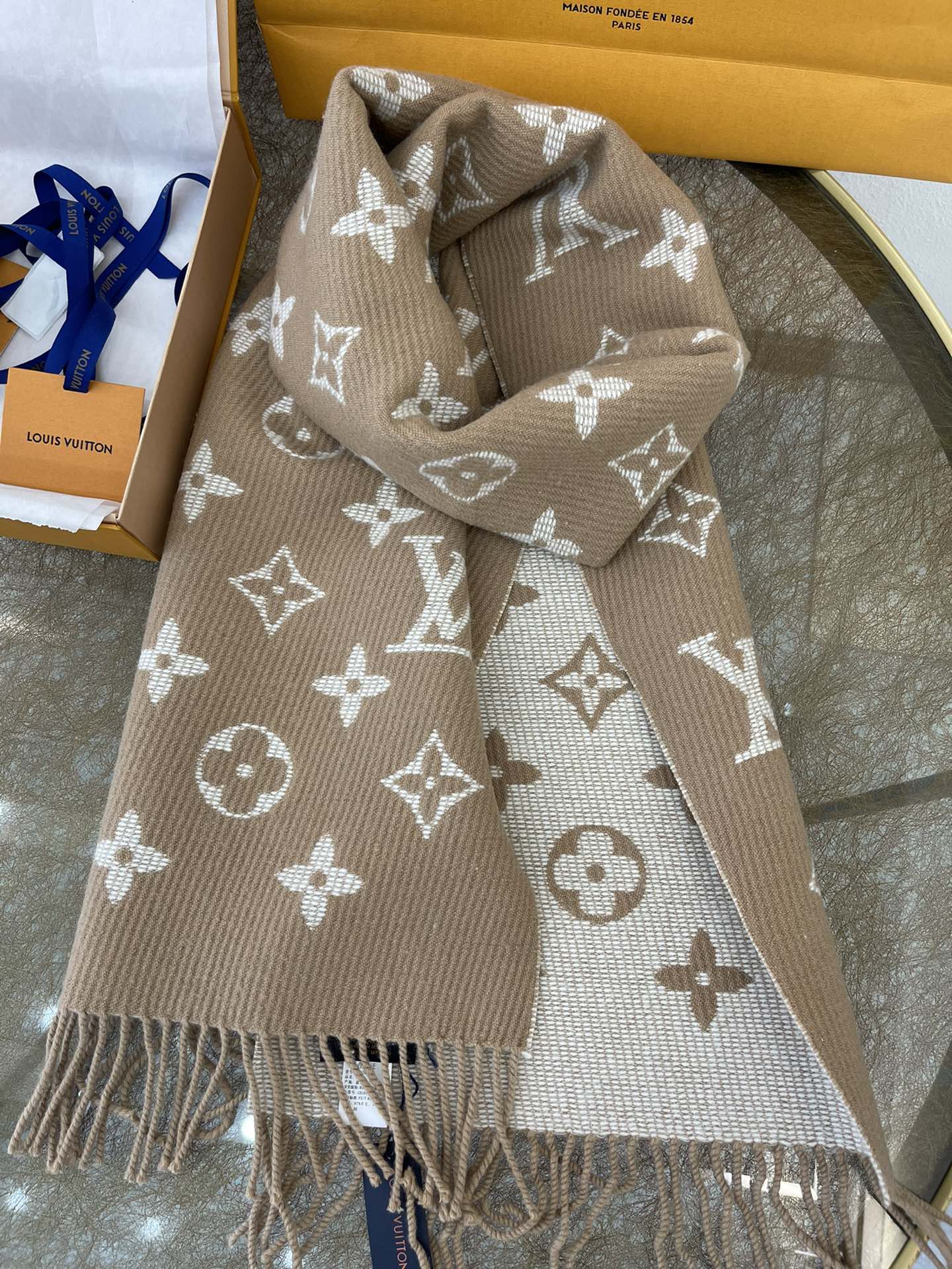 LV路易威登羊毛羊驼毛混纺Daily 围巾M76701
