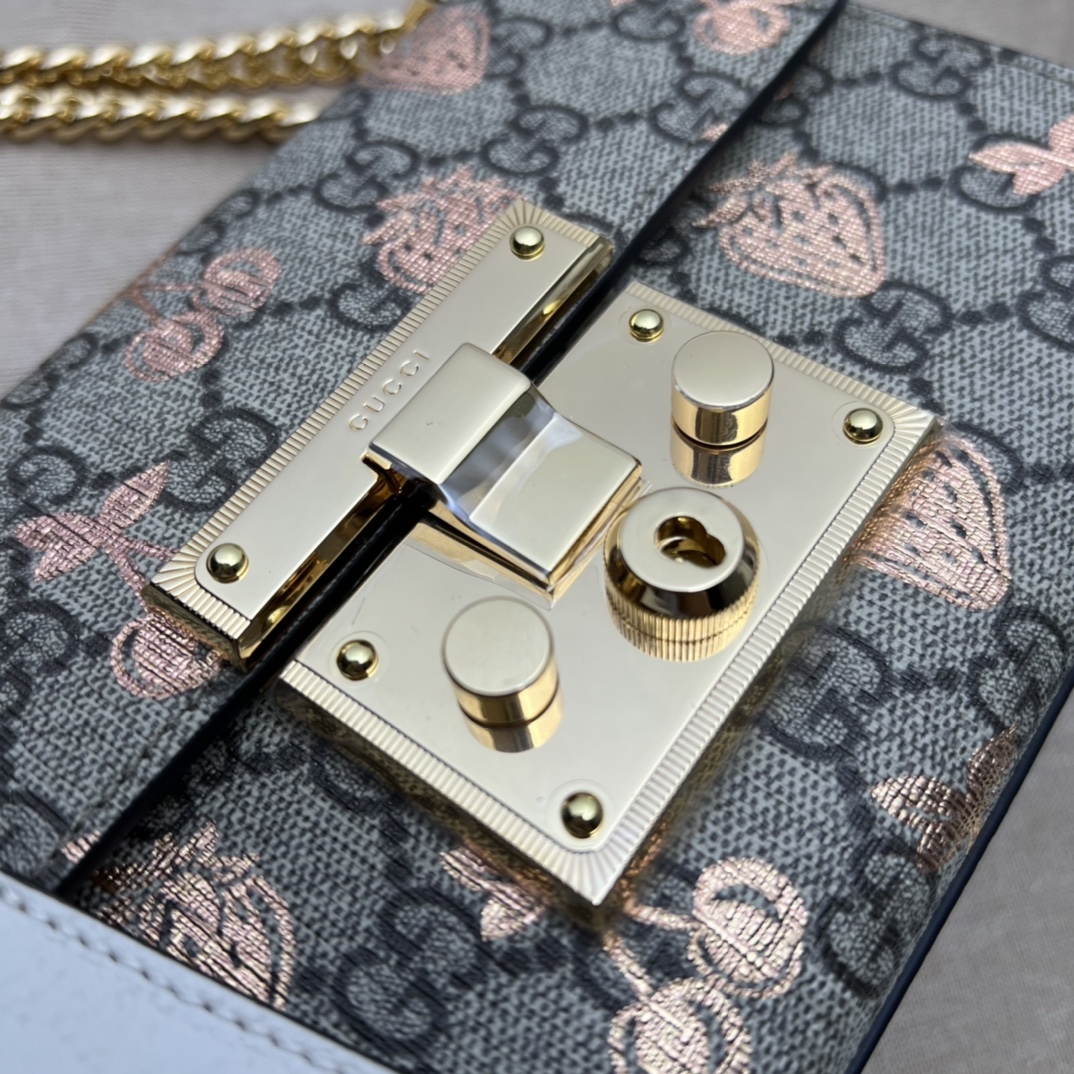 GUCCI古驰Padlock系列浆果印花小号肩背包409487