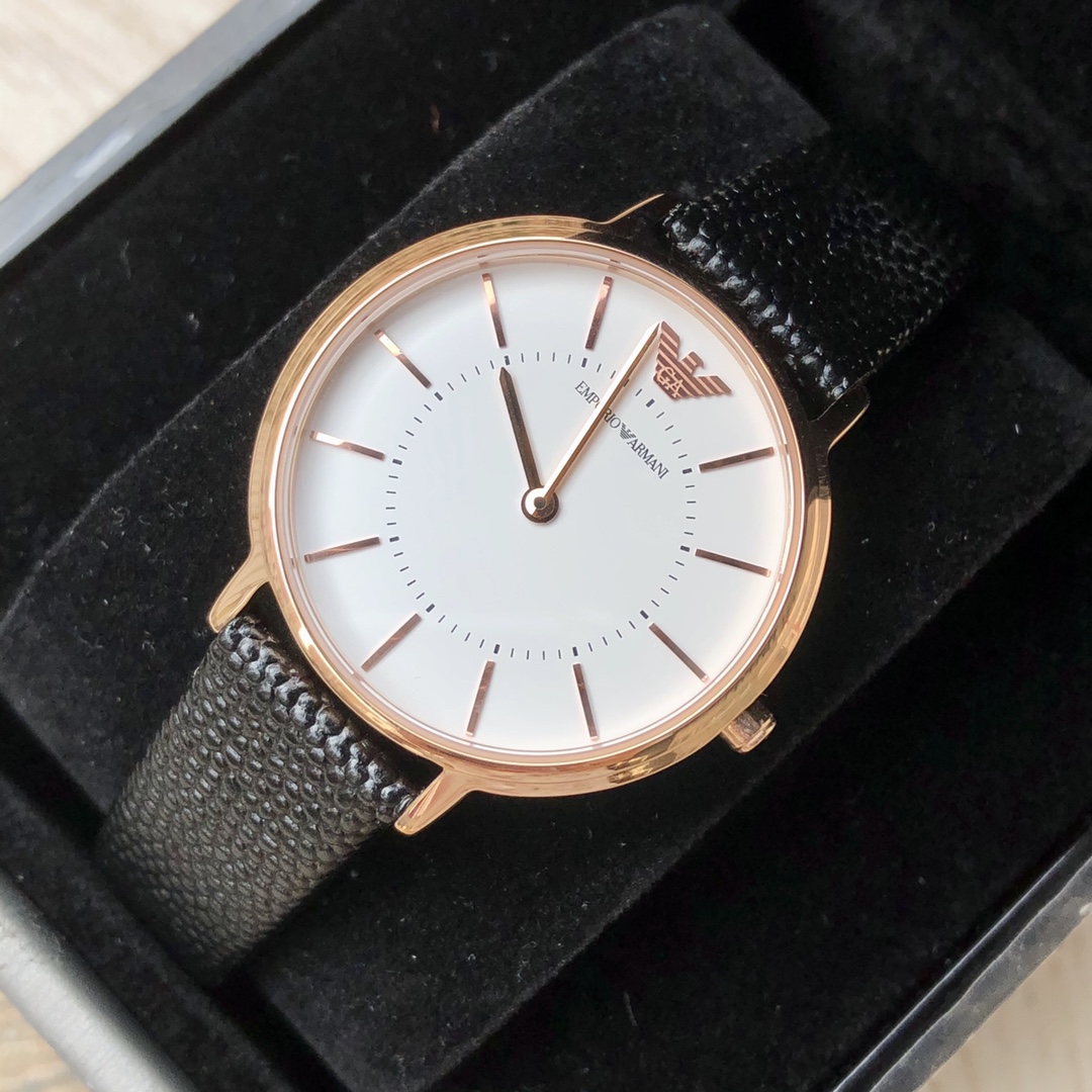 Reloj de cuarzo Armani Fashion para mujer, AR80015, texto en blanco puro, escala romana, claro y conciso, cuero cuidado…