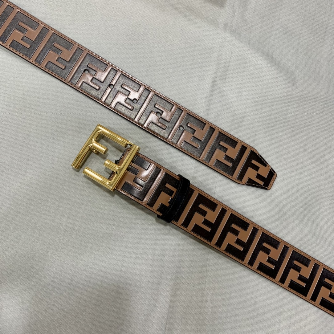 FENDI/芬迪男士皮带宽38MM标