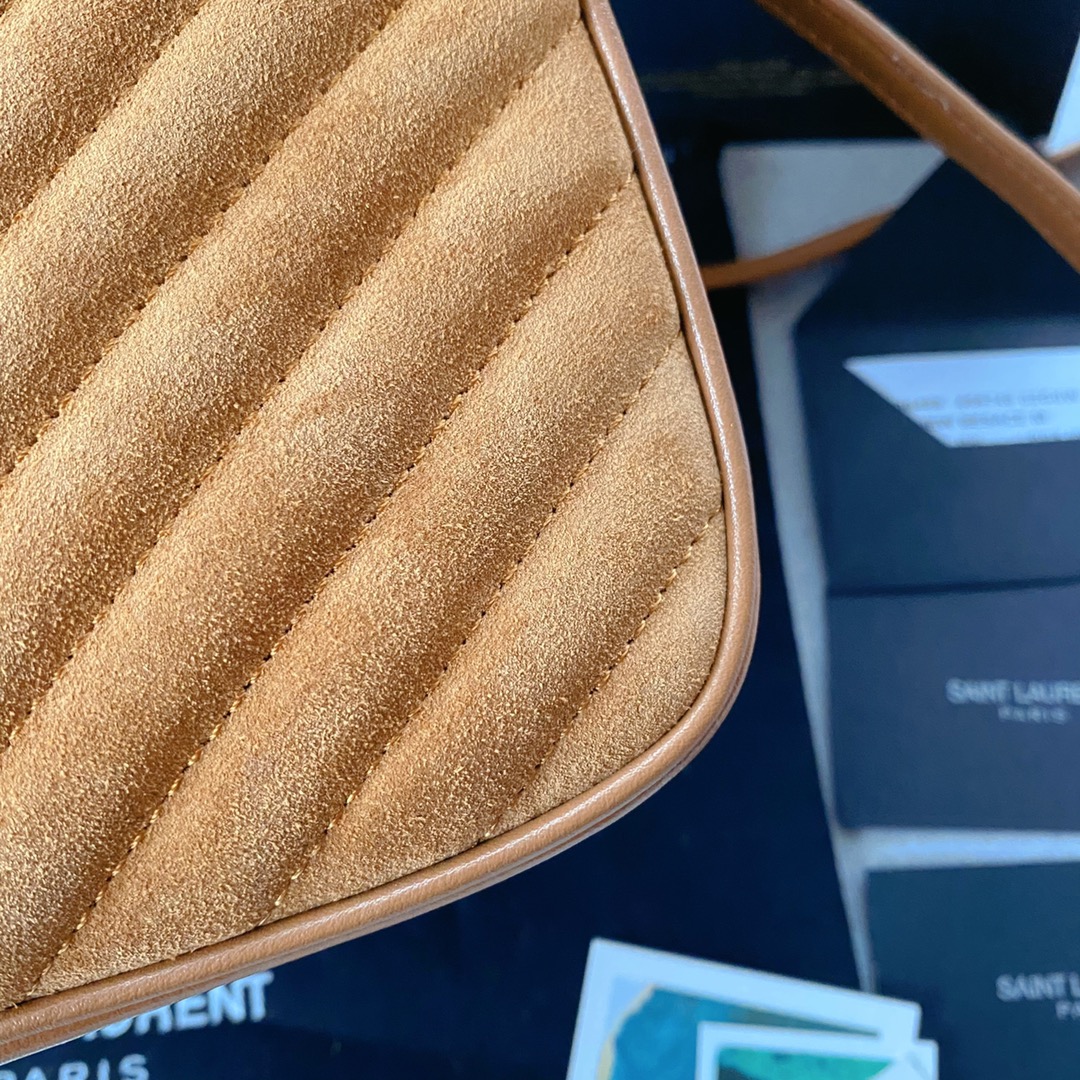 Saint Laurent 版本