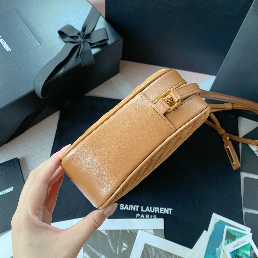 Saint Laurent 版本
