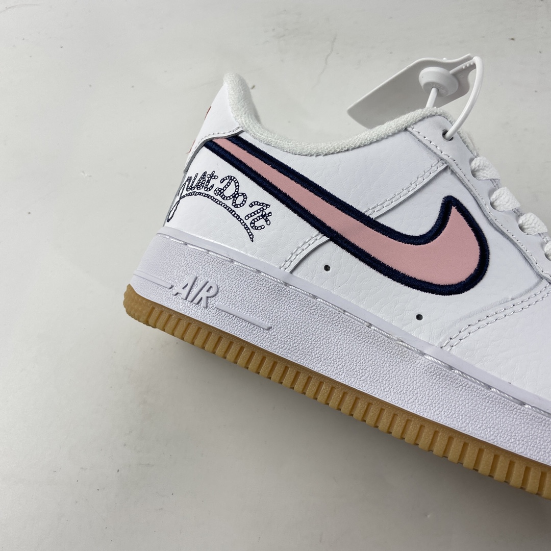 P200  NIKE Air Force 1 空军一号低帮 白粉生胶 DB4542-100