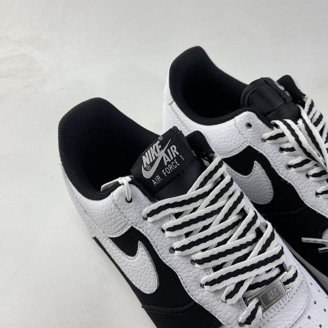 P240  NIKE Air Force 1’07 Low 黑白熊猫板鞋 554826-116