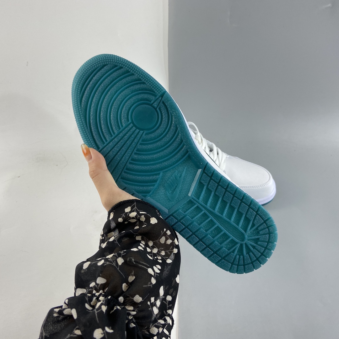 P220 Air Jordan 1 Mid AJ1 乔1 中帮百搭休闲运动板鞋 CD6859-103
