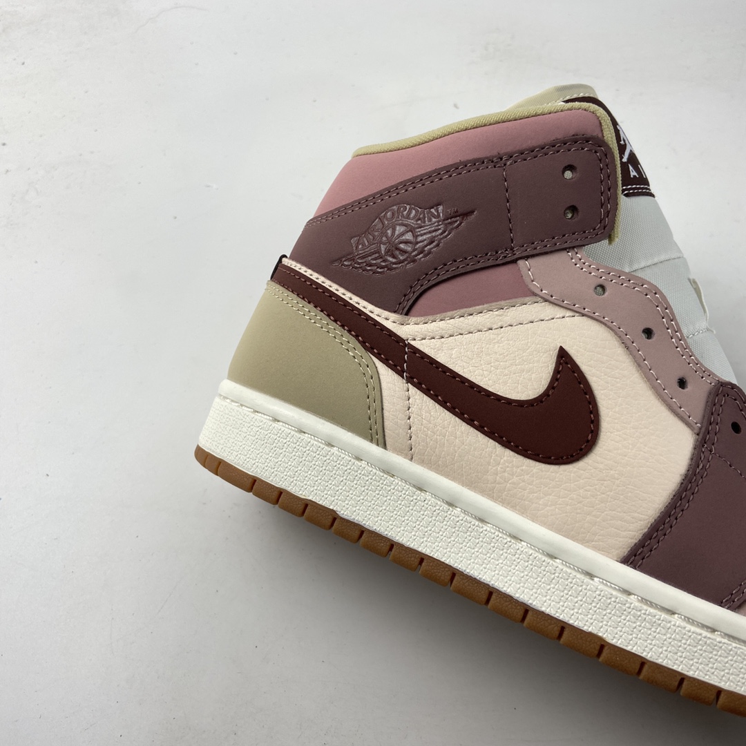 P260  Air Jordan 1 Mid AJ1 乔1 中帮百搭休闲运动板鞋 DO7440-821