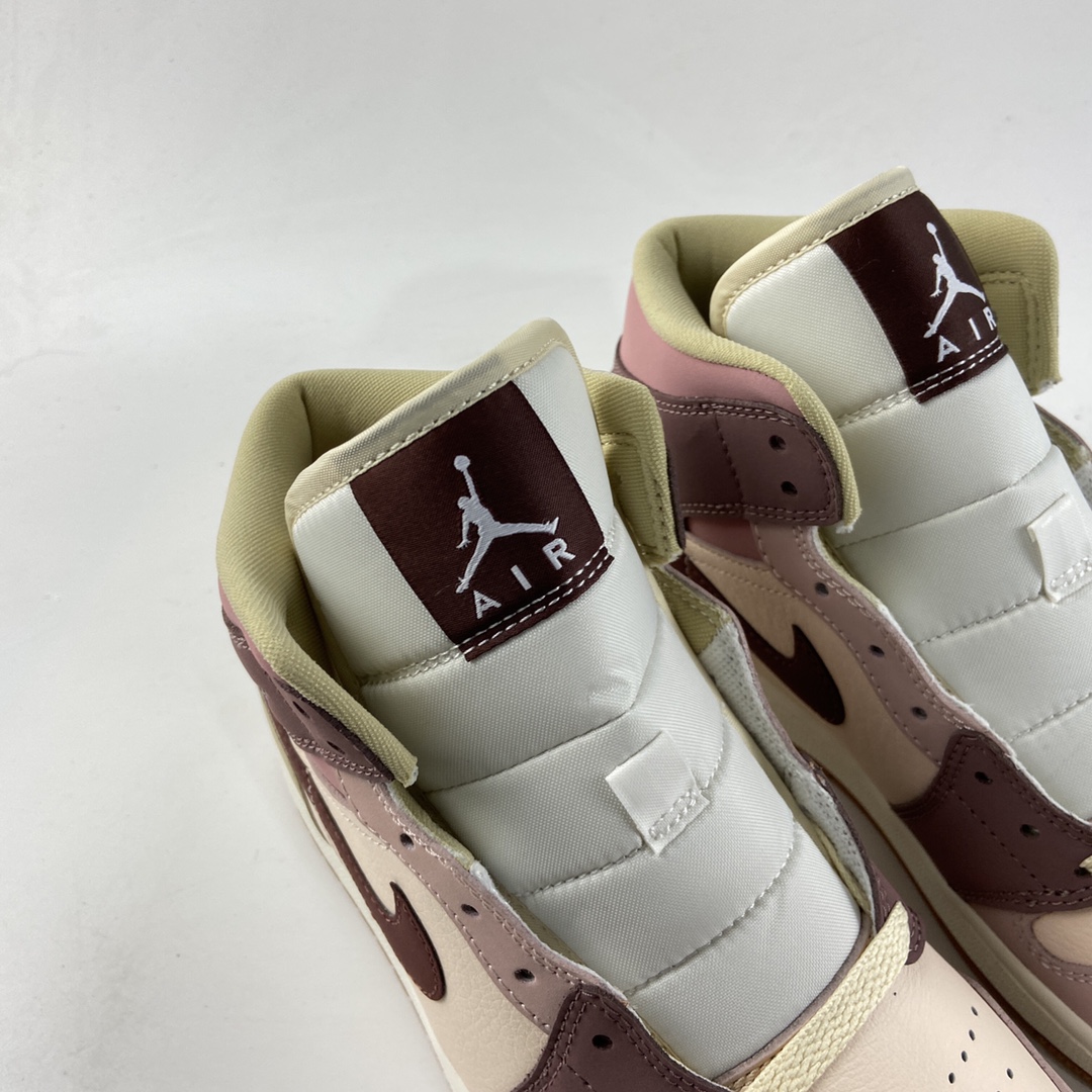 P260  Air Jordan 1 Mid AJ1 乔1 中帮百搭休闲运动板鞋 DO7440-821