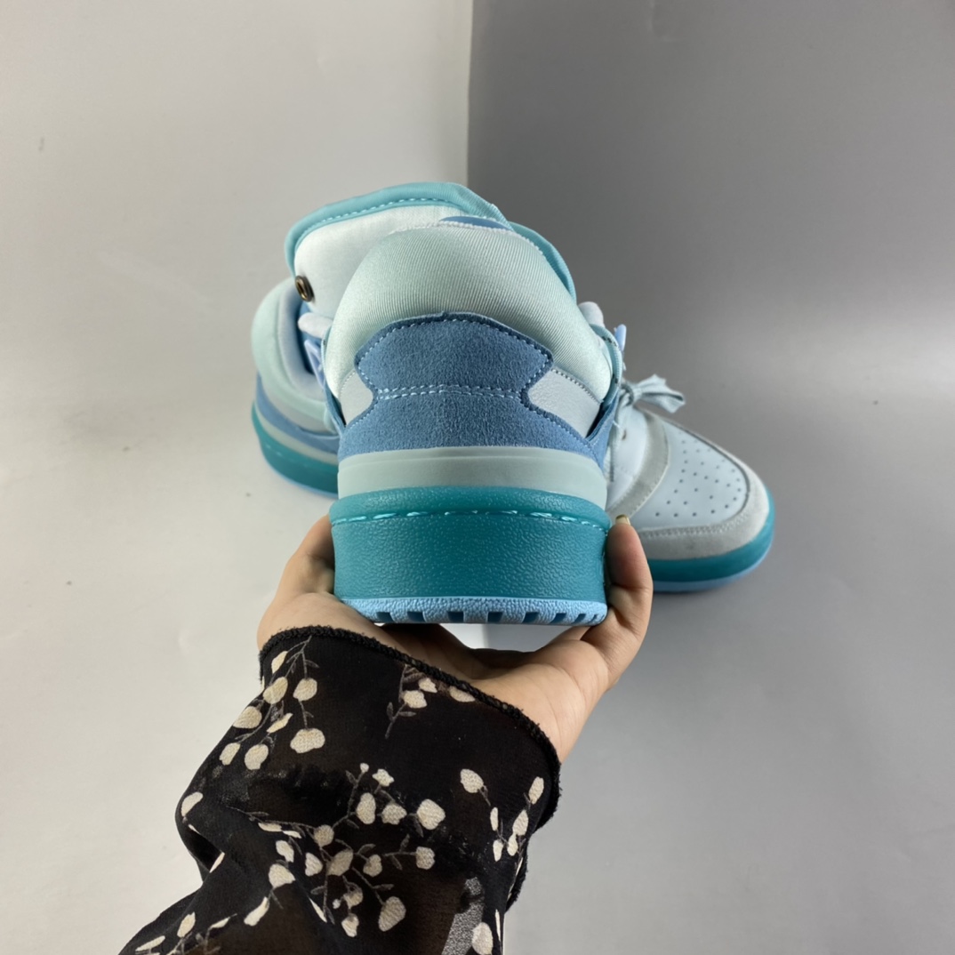 P200  Bad Bunny x Adidas Forum Buckle Low”Tiffany Easter Egg”板鞋 GW0268