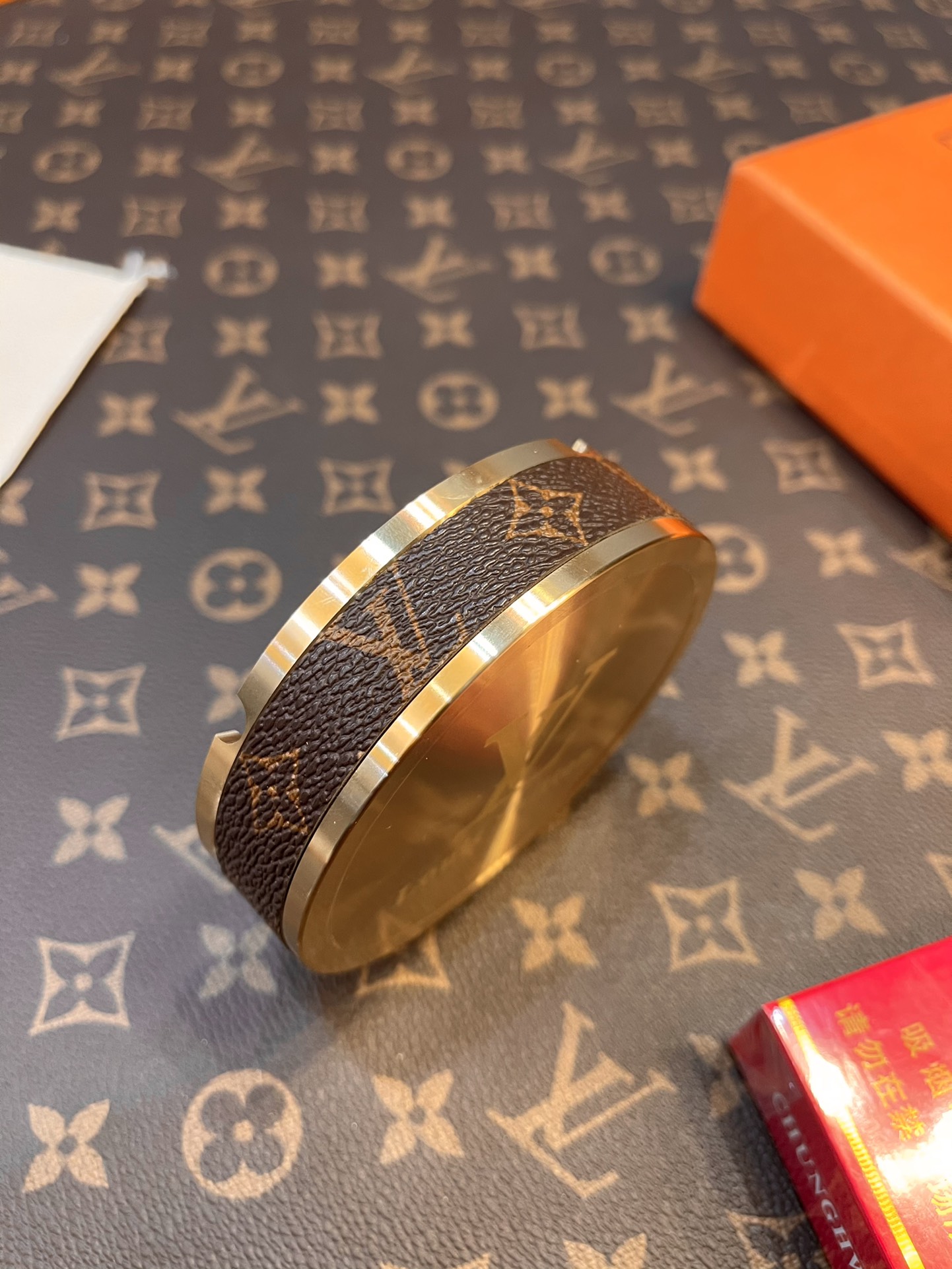 Louis Vuitton Solid Copper Ashtray - Comprehensive 9