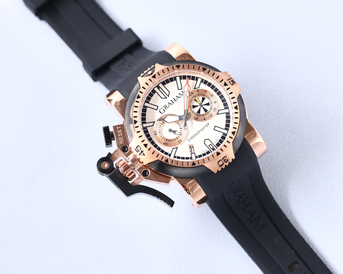 Innovative GRAHAM Greenham Chronofighter Wristwatch: Time Schedule with Sharp Design - 图片 7