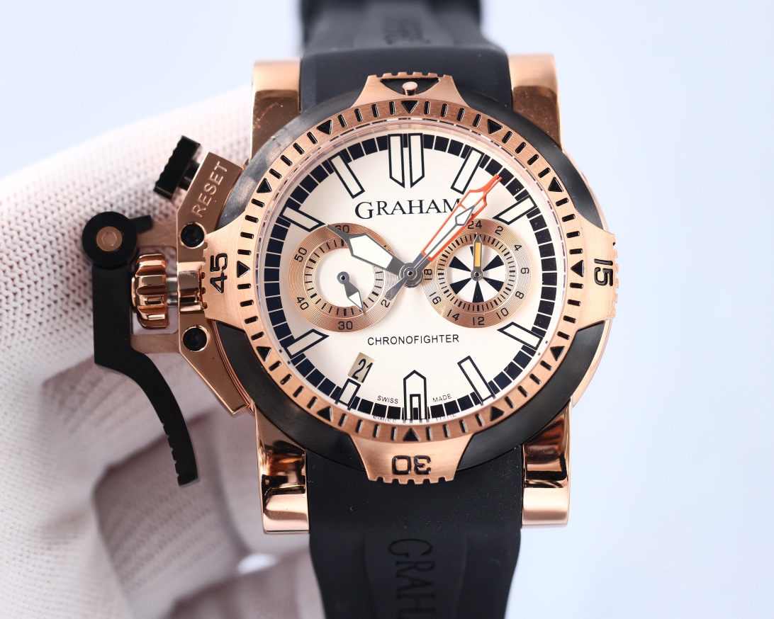 Innovative GRAHAM Greenham Chronofighter Wristwatch: Time Schedule with Sharp Design - 图片 2