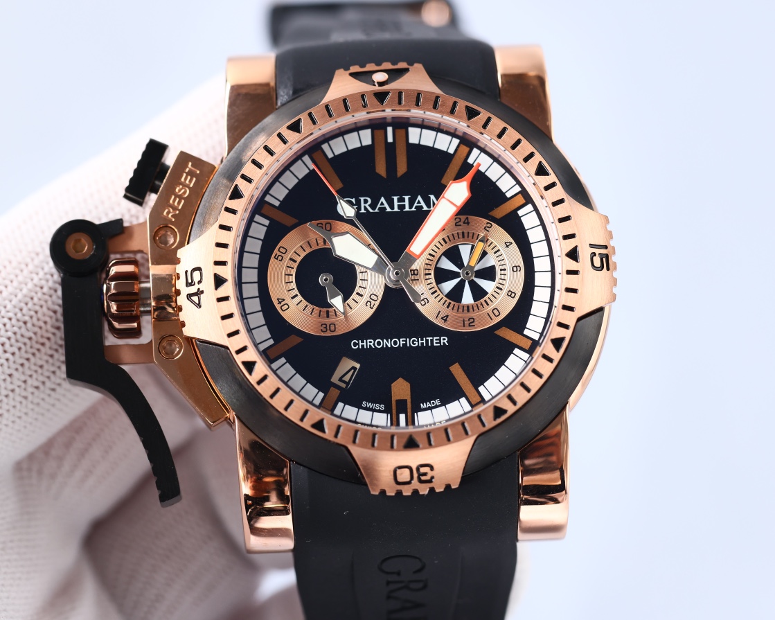 Innovative GRAHAM Greenham Chronofighter Wristwatch: Time Schedule with Sharp Design - 图片 4