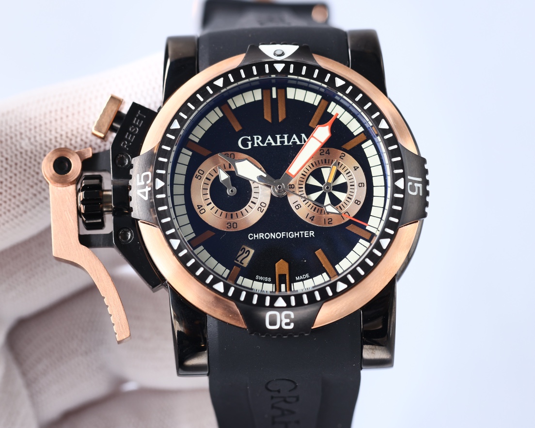 Innovative GRAHAM Greenham Chronofighter Wristwatch: Time Schedule with Sharp Design