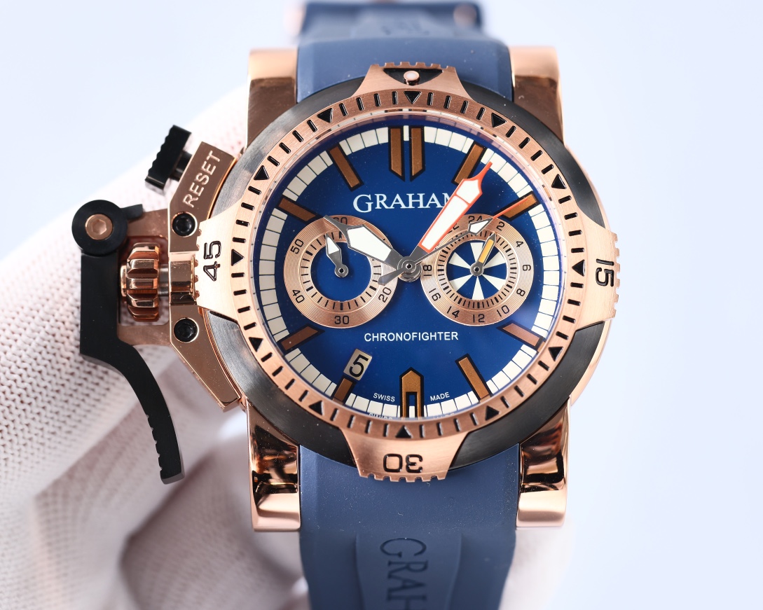 Innovative GRAHAM Greenham Chronofighter Wristwatch: Time Schedule with Sharp Design - 图片 3