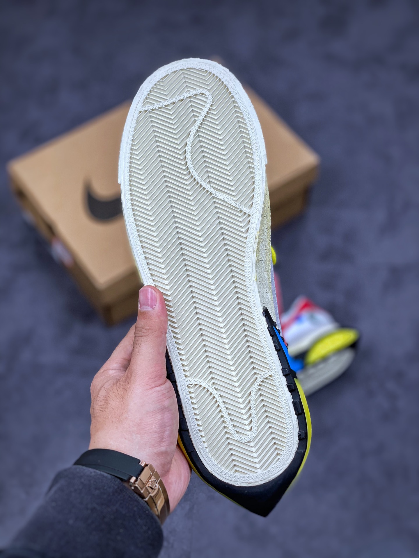 250  开拓者 OW联名 白红黄绑带Off-White x Nike Blazer Low  白色皮革DH7863-100