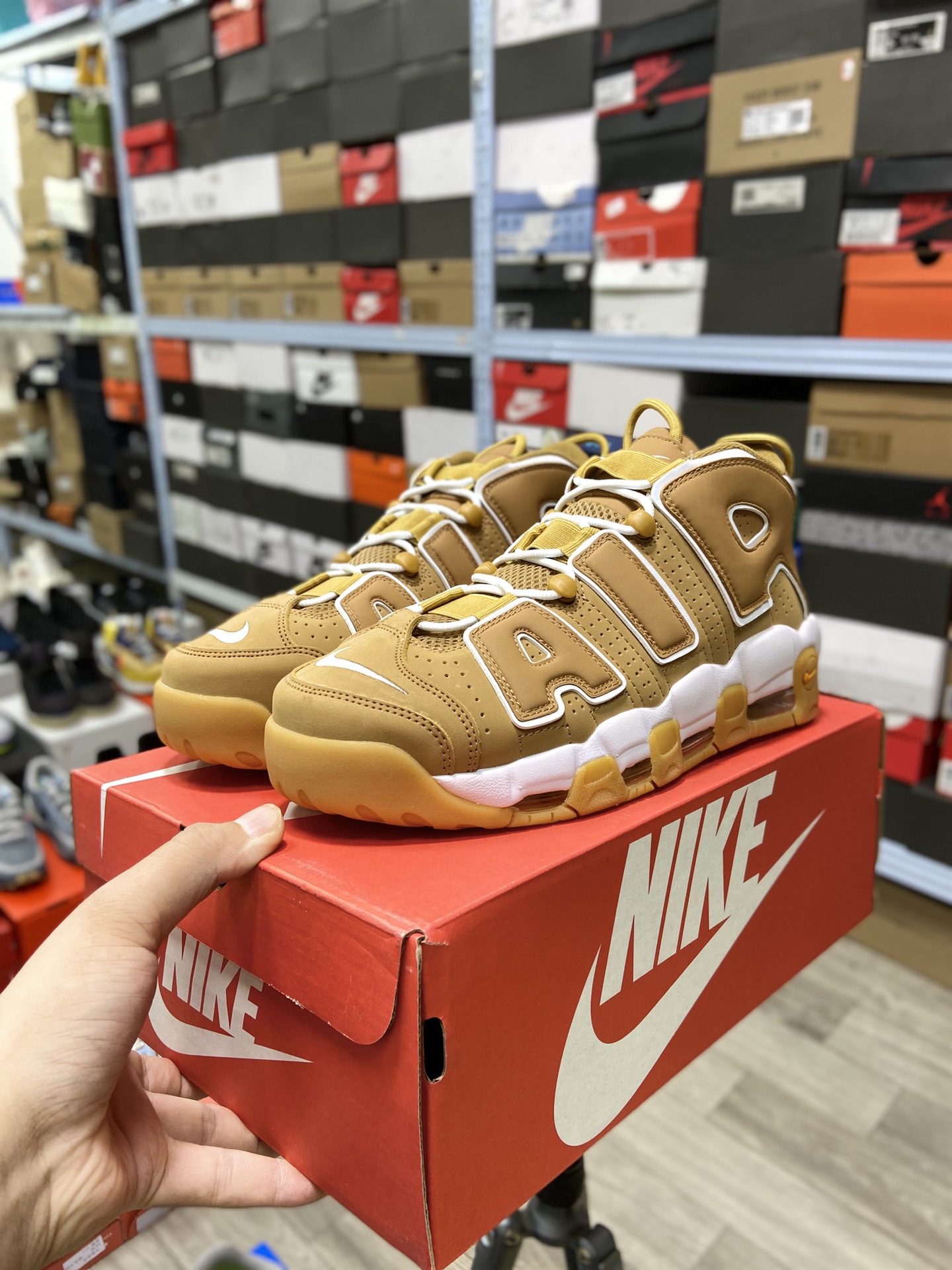 260 Nike Air More Uptempo皮蓬经典高街百搭篮球鞋系列 斯科特·皮蓬系列DQ4713-700