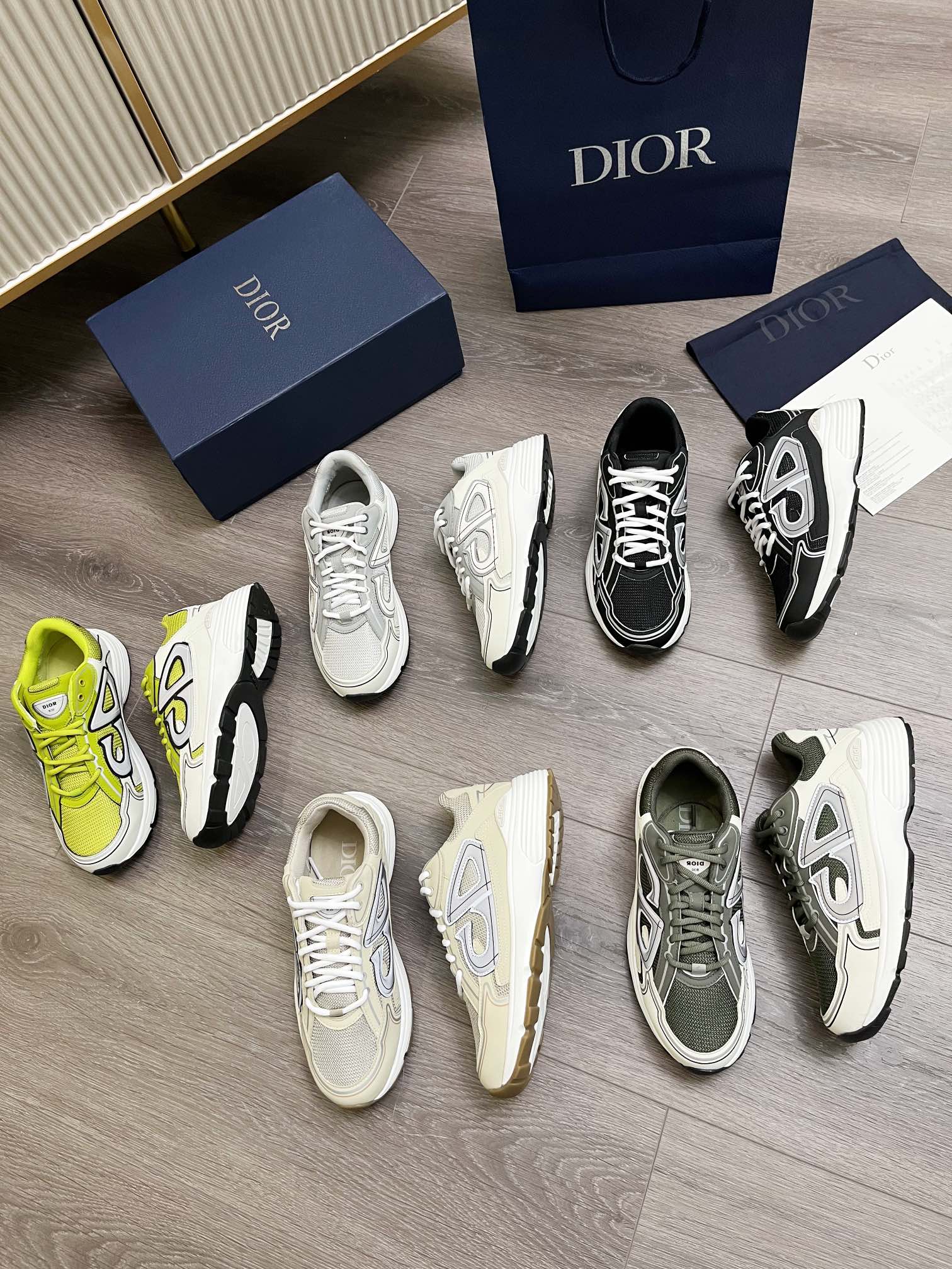 Wo kann man Repliken kaufen
 Dior Schuhe Turnschuhe Netzgewebe Vintage Lässig