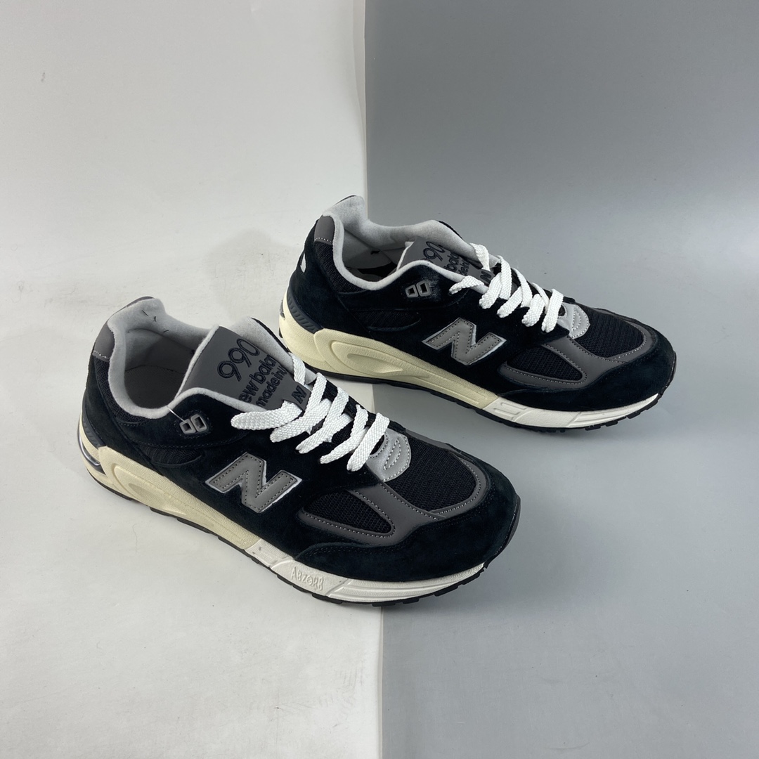 P240  New Balance 新百伦复古休闲跑步鞋M990BK2