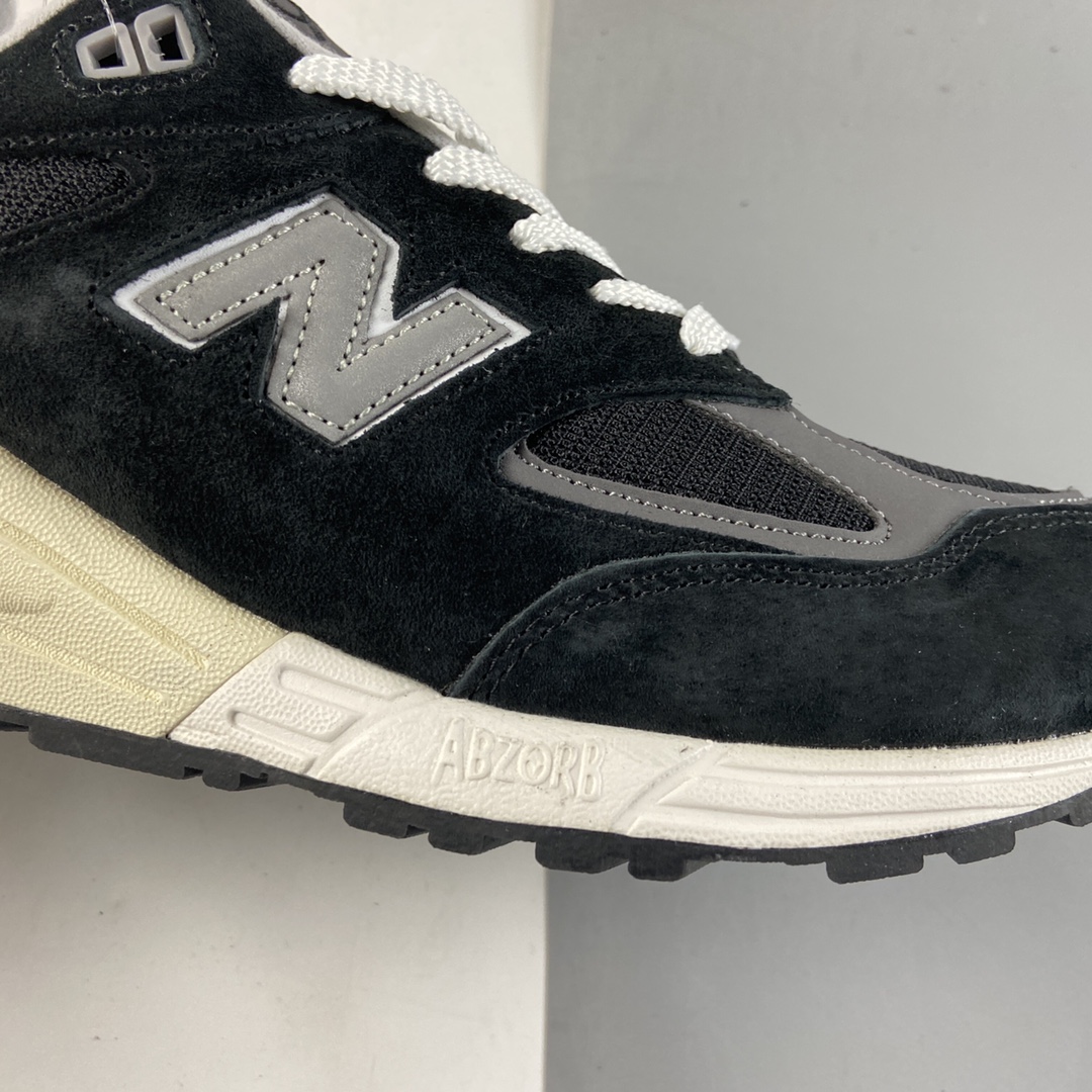 P240  New Balance 新百伦复古休闲跑步鞋M990BK2