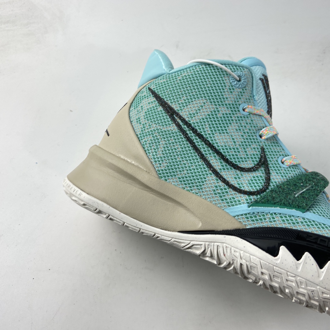 P220  NIKE Kyrie 7 Pre Heat Ep 欧文7代 室内休闲运动中帮篮球鞋 CQ9327-402