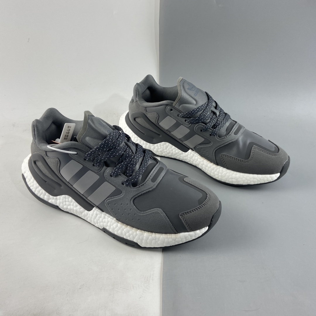 P220  Adidas Originals 2020 Day Jogger Boost 三叶草 FW4822