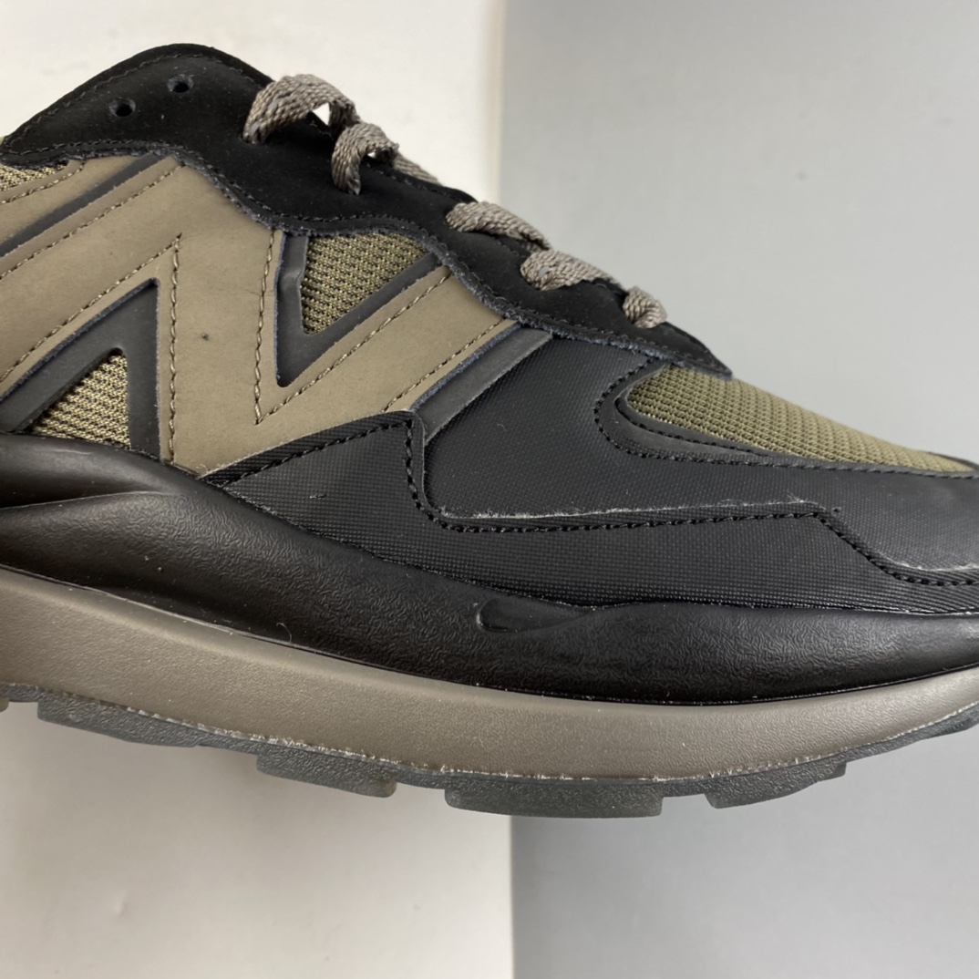 P200   New Balance NB5740系列复古休闲慢跑鞋 M5740NX