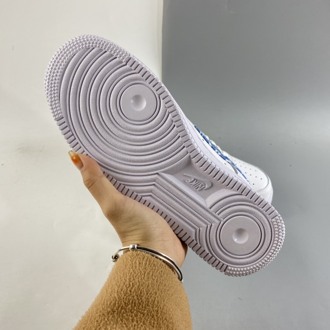 P200  NIKE Air Force 1 Low 空军一号低帮百搭休闲运动板鞋DH4406-100