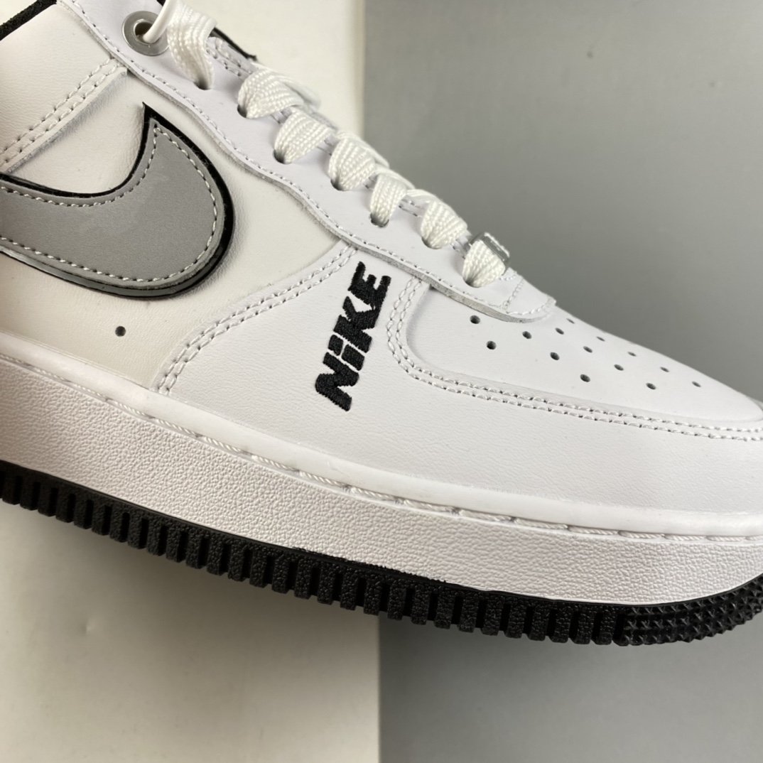 P200  NIKE Air Force 1 Low 空军一号低帮百搭休闲运动板鞋 DC8873-101