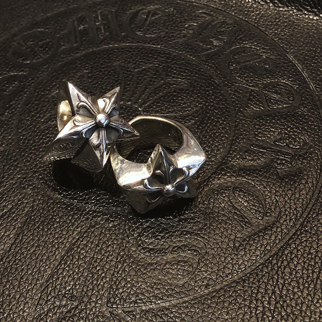 Chrome Hearts 𝐂𝐡𝐫𝐨𝐦𝐞 𝐡𝐞𝐚𝐫𝐭𝐬克罗心