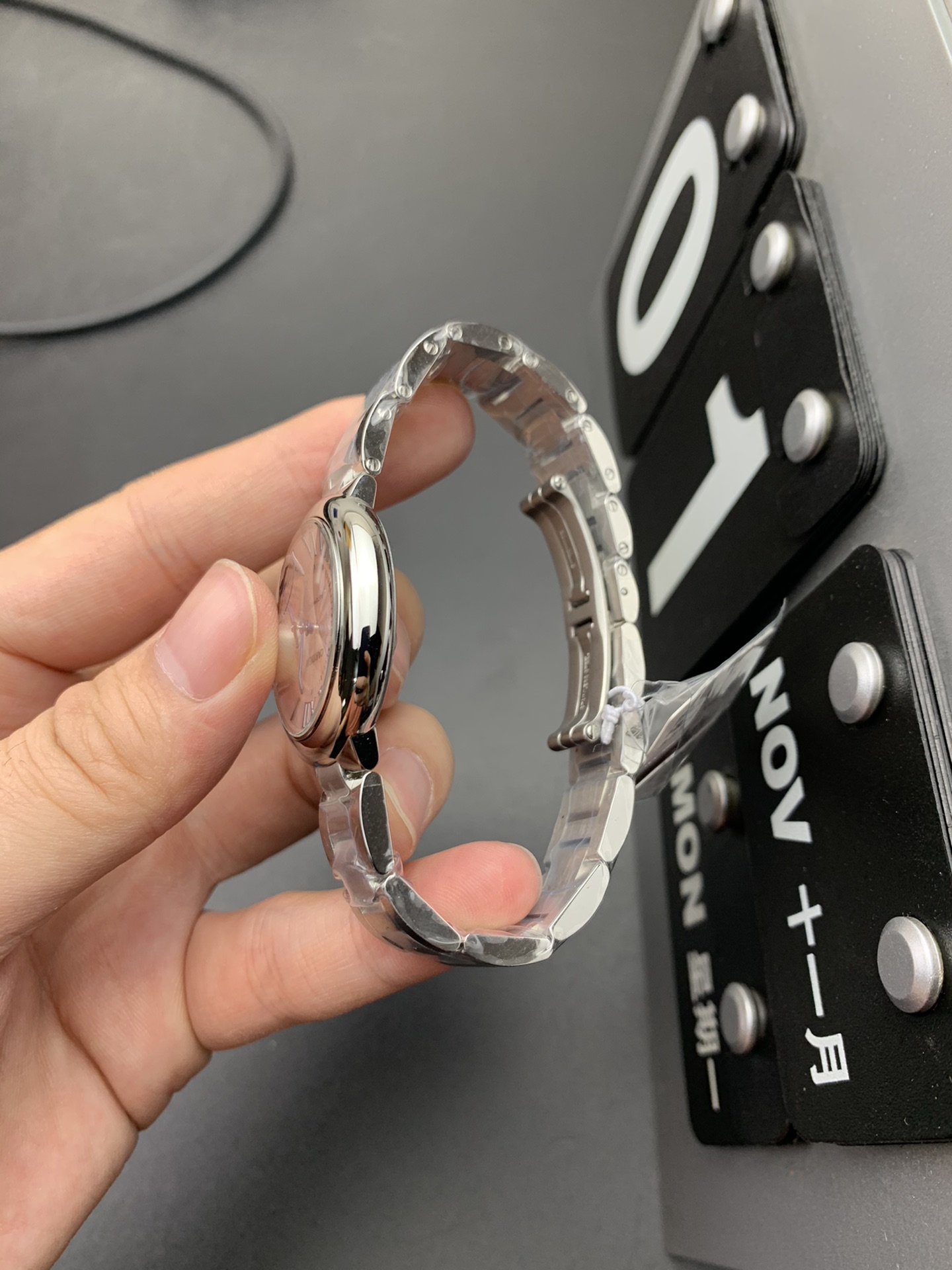 Cartier V6 33粉气球