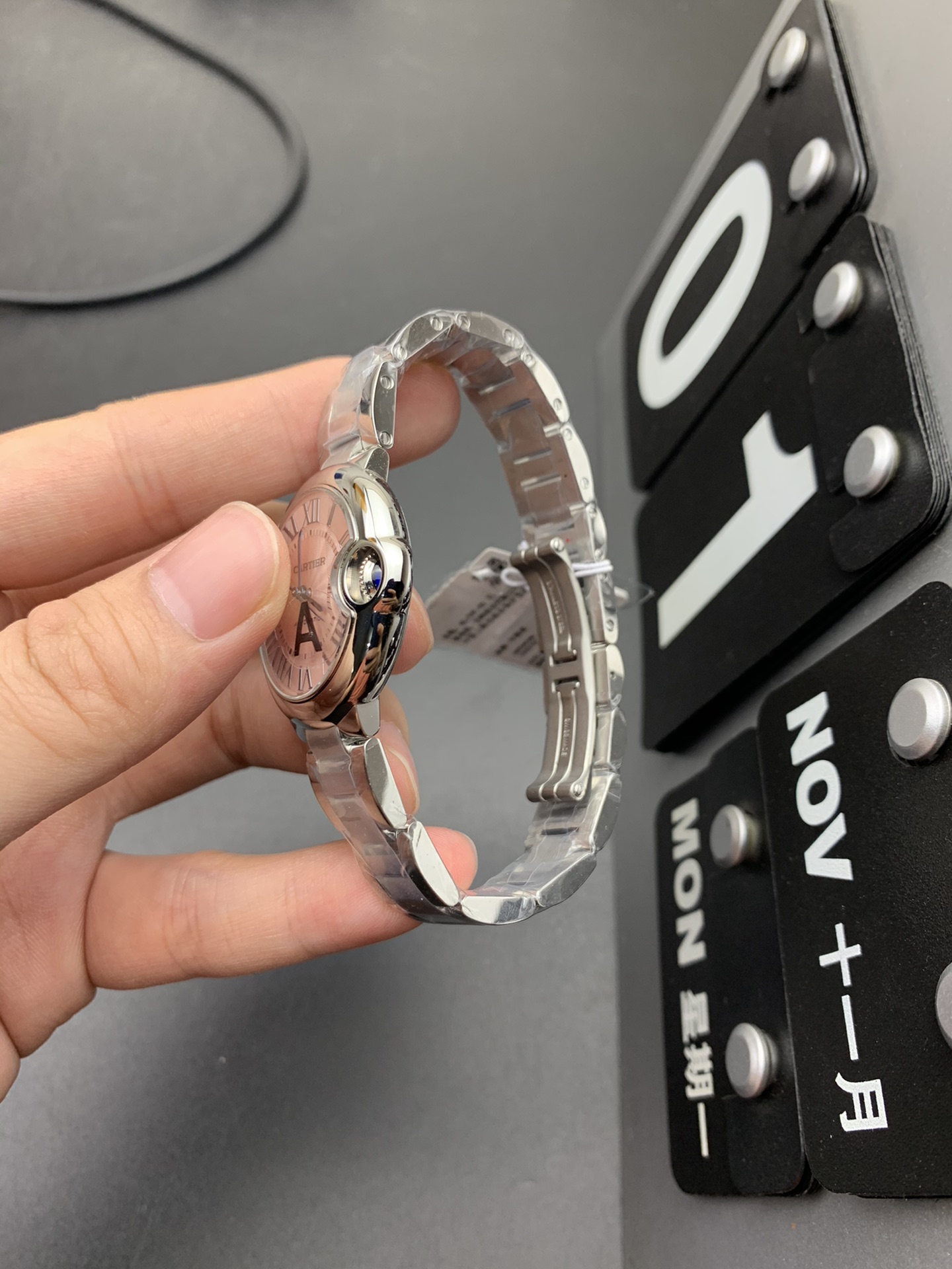 Cartier V6 33粉气球
