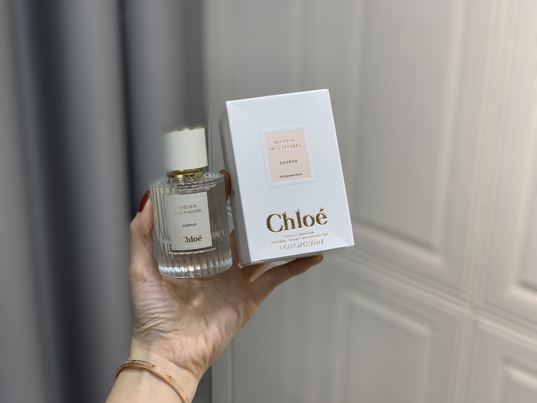 Fake
 Chloe Flawless
 Perfume