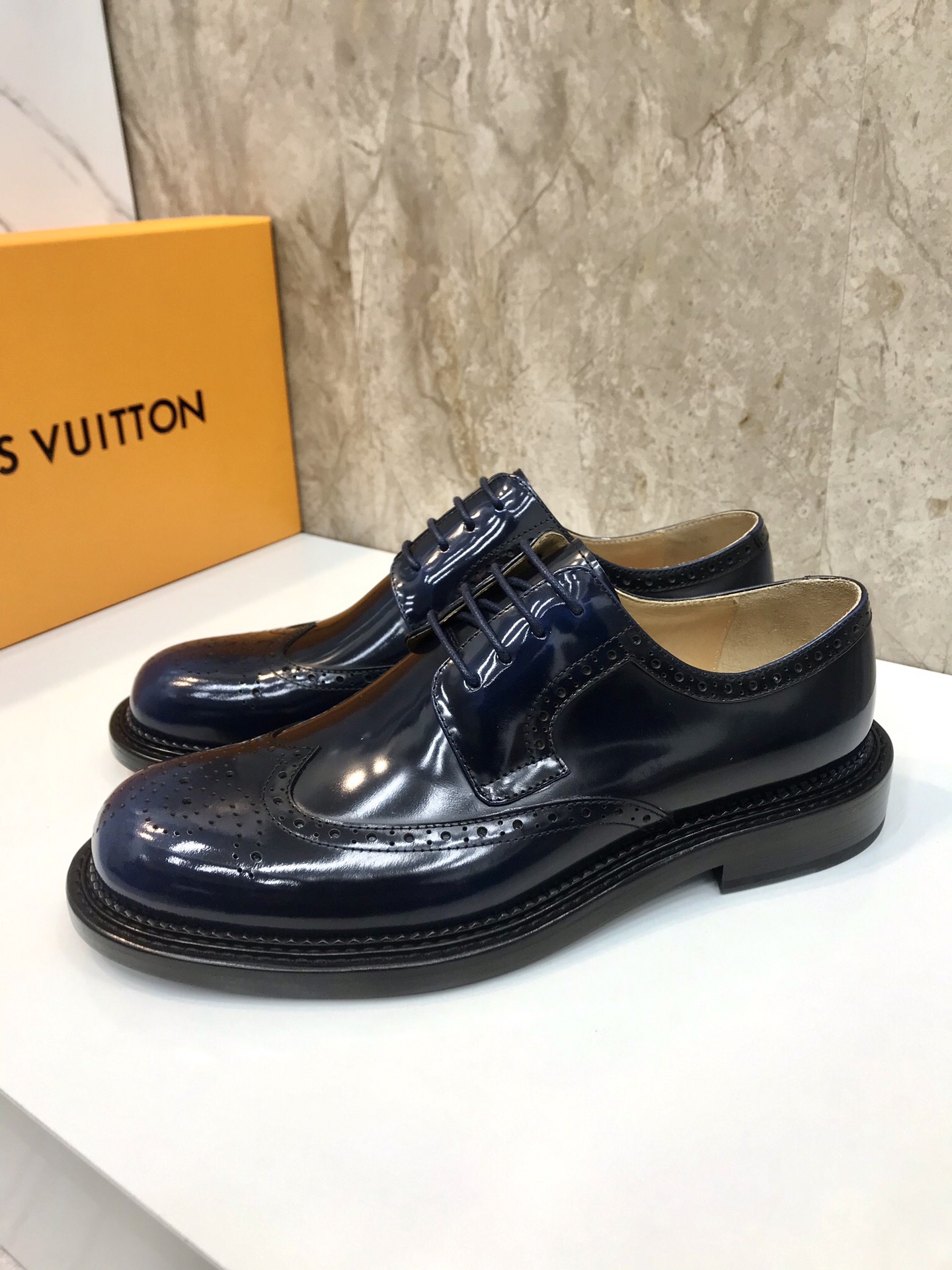 Top Original: P610 Marca: LOUIS*VUITTON (Louis Vuitton) Código estándar: 38-44 (45 grado personaliza