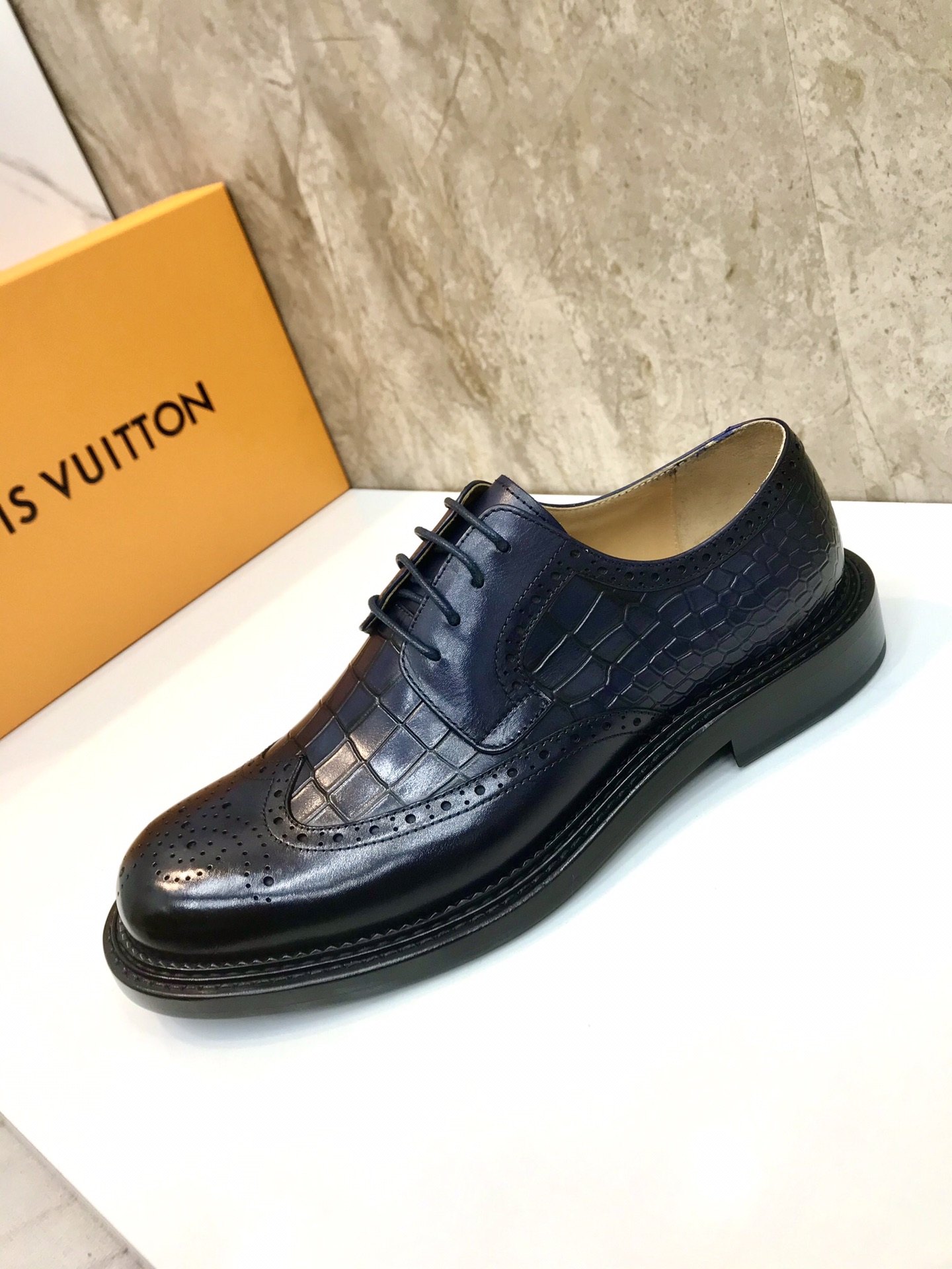 Top Original: P610 Marca: LOUIS*VUITTON (Louis Vuitton) Código estándar: 38-44 (45 grado personaliza