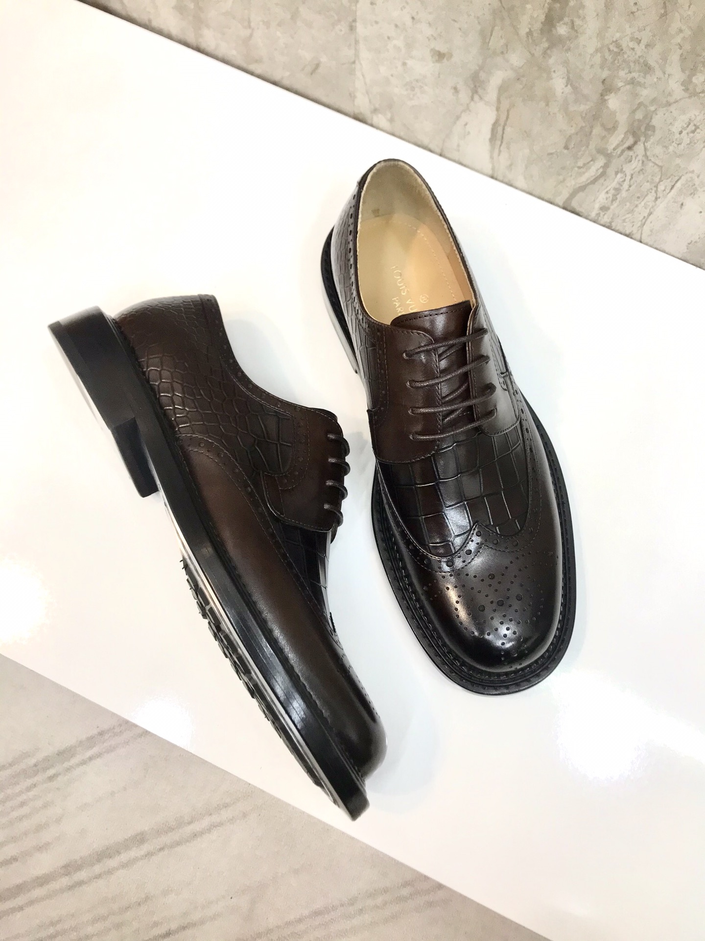 Top Original: P610 Marca: LOUIS*VUITTON (Louis Vuitton) Código estándar: 38-44 (45 grado personaliza