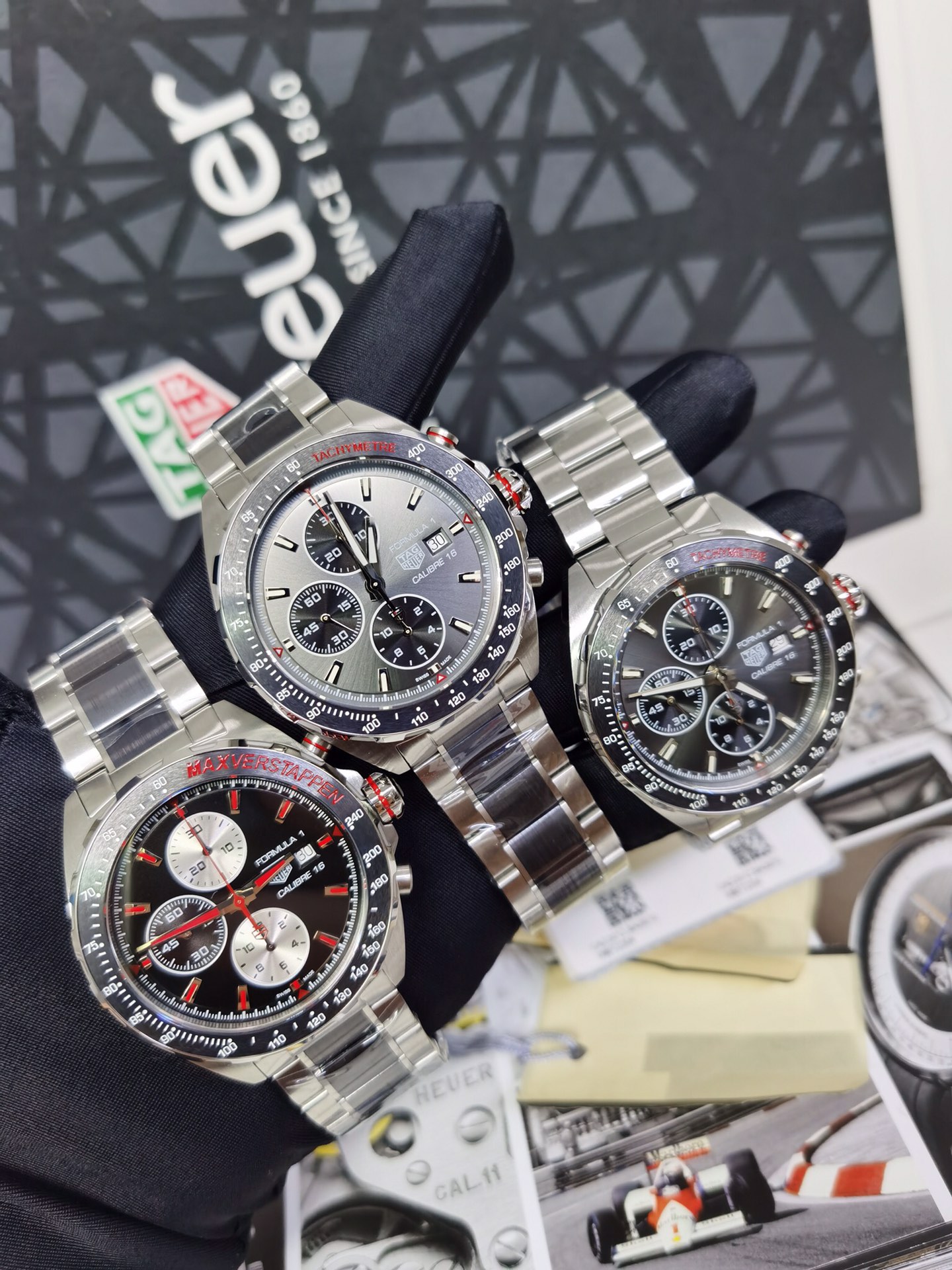 NO:727938,Heavy!  New model arrived!  [Celebration] [Celebration] TAGHeuer, TAG Heuer F1 series mechanical chronograph, equipped with fine steel or ceramic fixed speed bezel, 316 fine steel brushed case, 44mm diameter, sapphire anti-glare mirror, super luminous hands, equipped with original Swiss SW or movement, supports disassembly and inspection, original craftsmanship of the whole watch, no fear of 10 times magnification comparison. One watch and one code with hangtag, synchronized at the counter!  Brand new complete set of [color][color][color],,stuart weitzman,tag heue19860909重磅！新款到货！[庆祝][庆祝]TAGHeuer,泰格豪雅F1系列机械计时码表,搭配精钢或陶瓷固定测速表圈,316精钢拉丝表壳,44mm直径,蓝宝石防炫镜面,超强夜光指针,搭载原装瑞士SW或机芯,支持拆机验货,整表原装工艺,无惧10倍放大对比.一表一码配吊牌,专柜同步！全新全套出[色][色][色],,stuart weitzman,tag heue,Watch