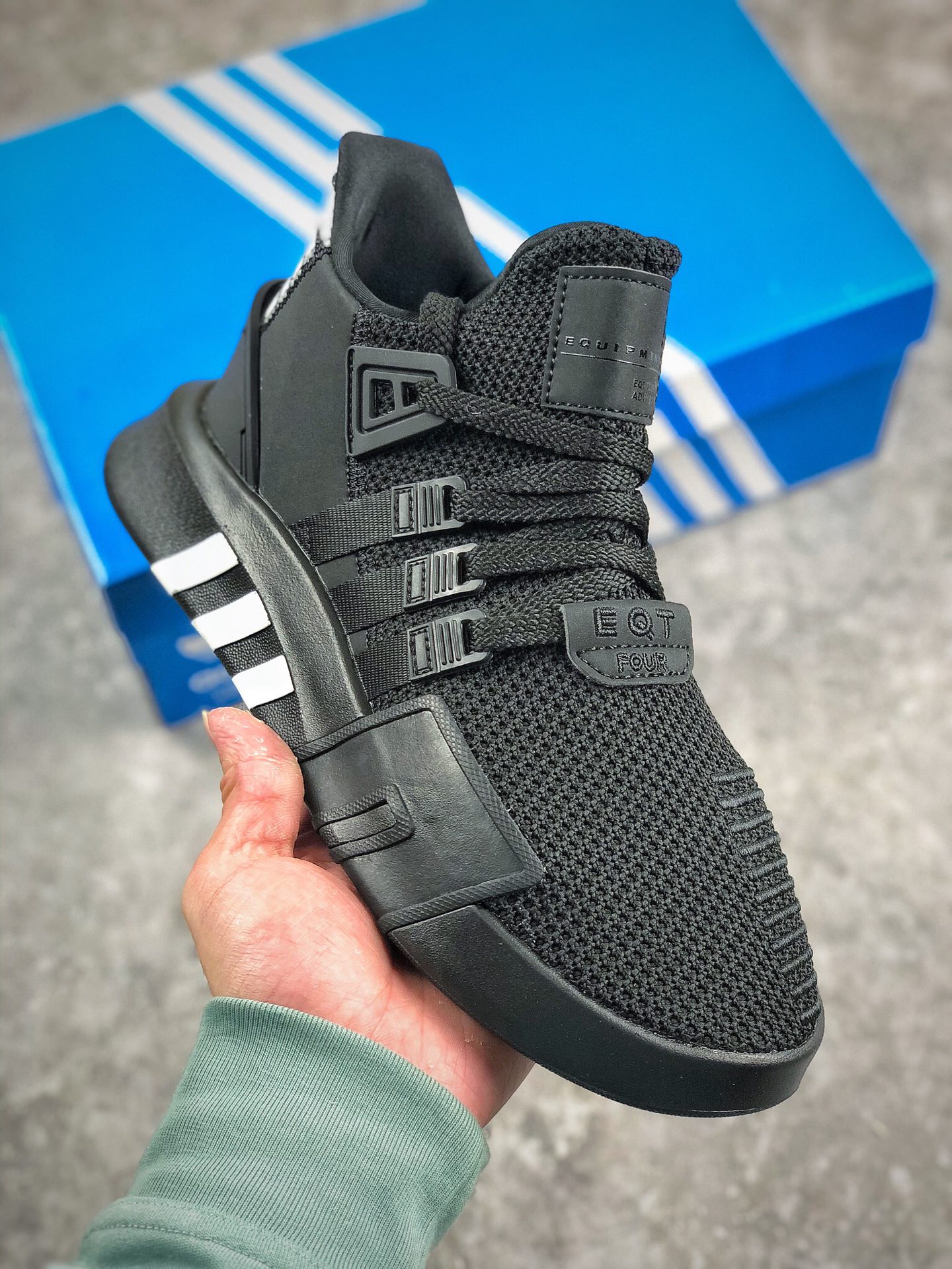 本地自取 终端放店
公司级阿迪达斯Adidas EQT Bask ADV针织/网面原装织面 正确丽新布中底 区别市面先行版本，原模具大底  可区别市面通货！正确PU大底 清洁度  鞋口鞋型 欢迎对比专柜原鞋
货号：CQ2991Size：36 36.5 37 38 38.5 39 40 40.5 41 42 42.5 43 44