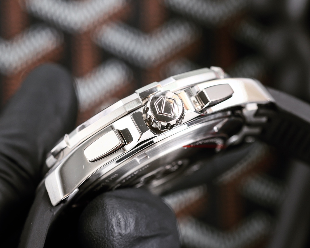 Tag Heuer Teg Hauja Steel Watch: Explosive Charges, Quartz, Tough Style, High-End Features - 图片 4