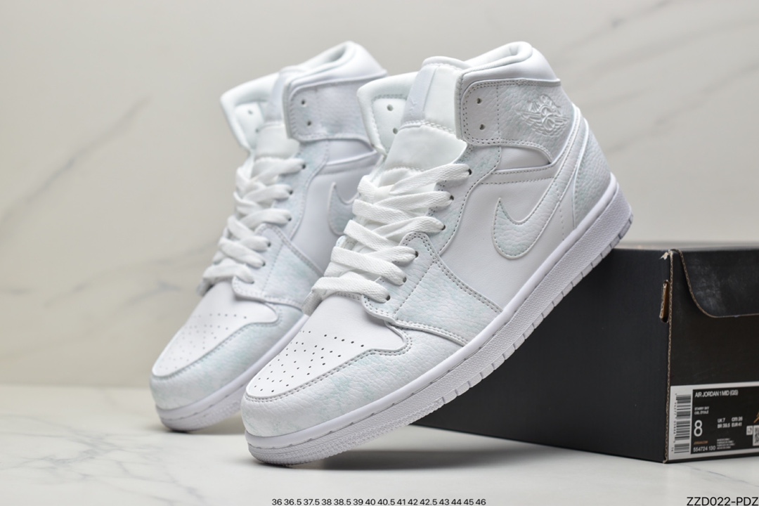 250 Air Jordan 1 Mid 白蓝几何天猫外贸客户订单 555112-105-莆田鞋,莆田鞋货源,高仿鞋,高仿鞋货源,安福档口,莆田高仿鞋,莆田鞋批发,高仿鞋批发,莆田高仿运动鞋,高仿运动鞋,莆田运动鞋 250 Air Jordan 1 Mid 白蓝几何天猫外贸客户订单 555112-105