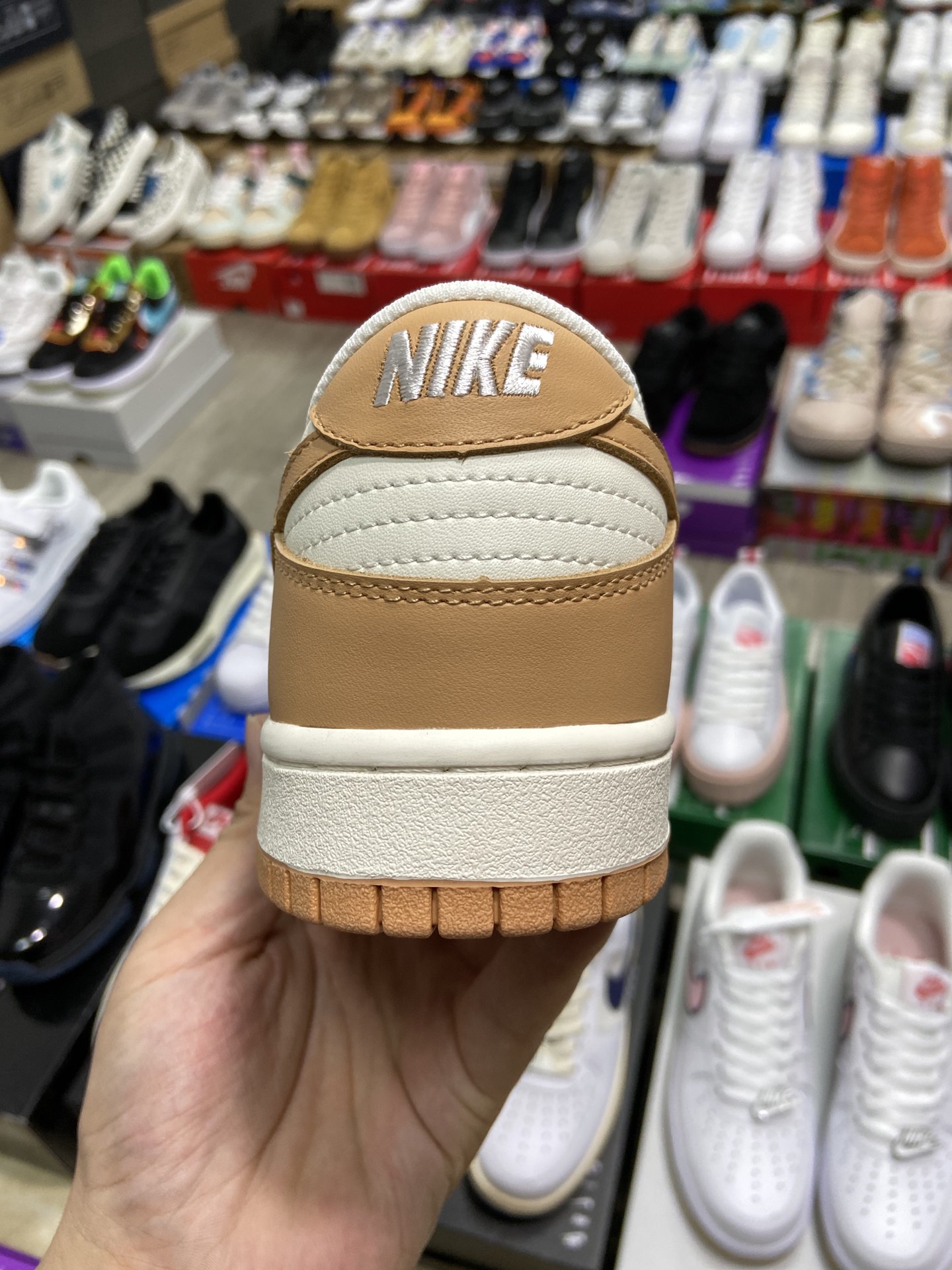 280 耐克NIKE Dunk SB LowHarvest Moon 米橘配色 潮流低帮休闲板鞋 DD1503-114