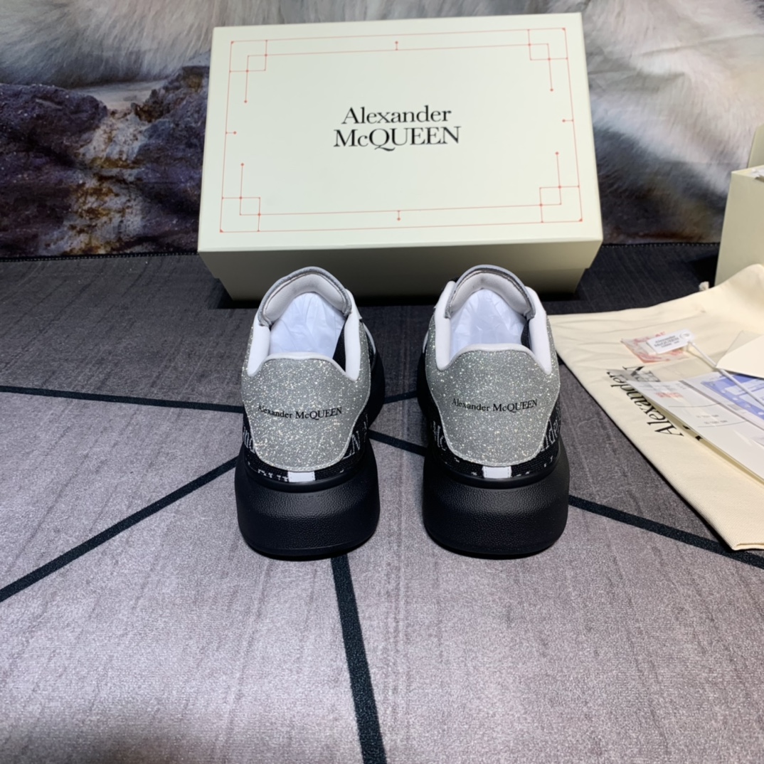 versión superior Pareja modelos 2902021. Alexander McQUEEN zapatos casuales Europa en nombre de la c