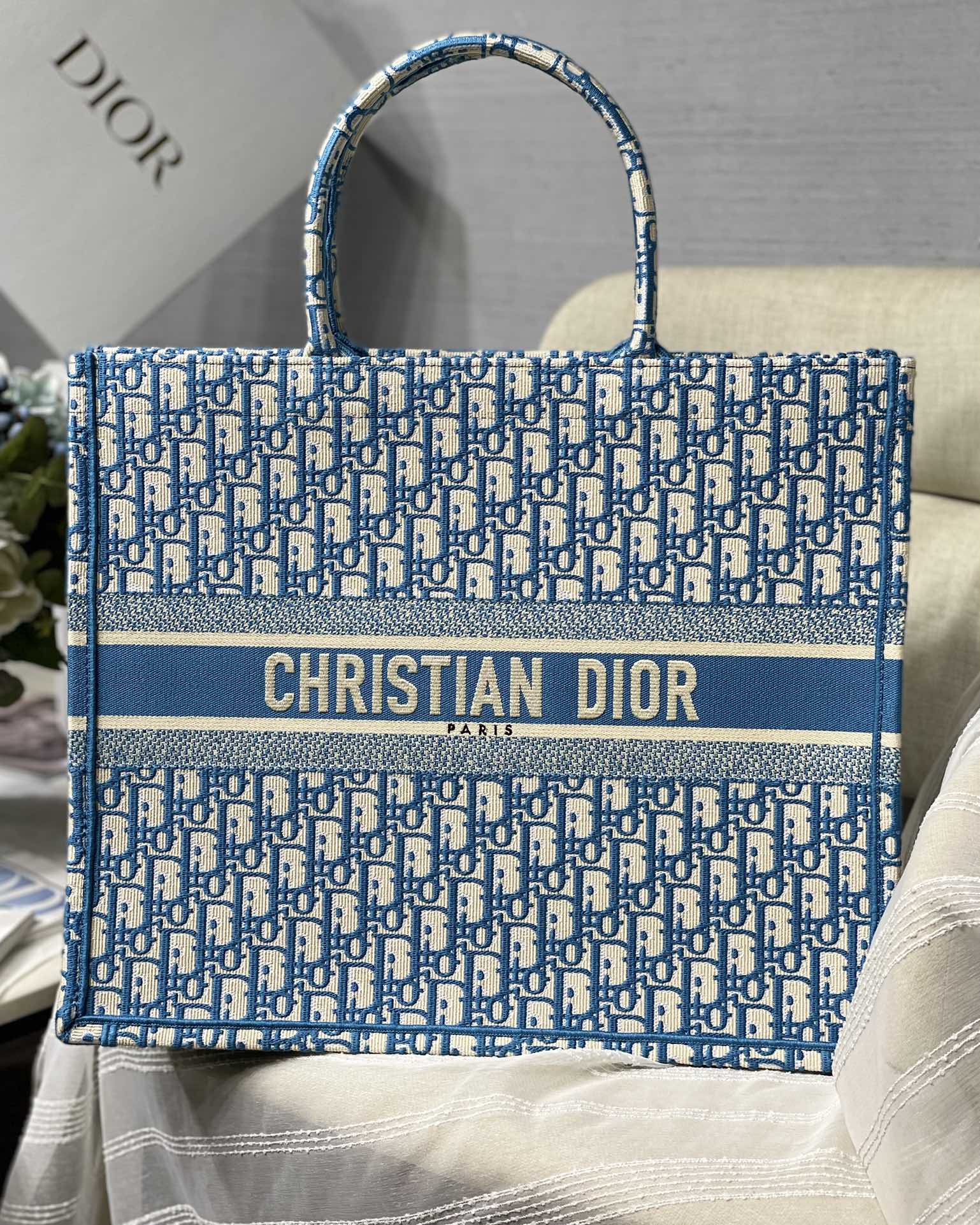 Cheap High Quality Replica
 Dior Book Tote Tote Bags Blue Oblique