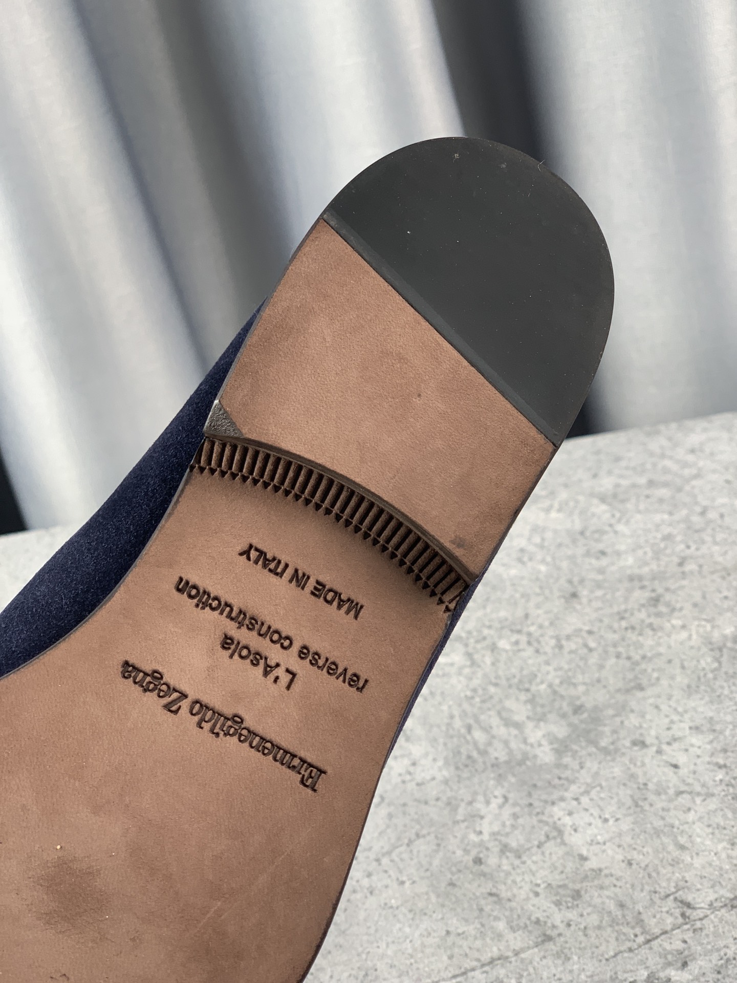 P410 Ermenegildo Zegna New Updated Zeg-L'Asola Loafer FlatLos detalles de ojales a medida del modelo