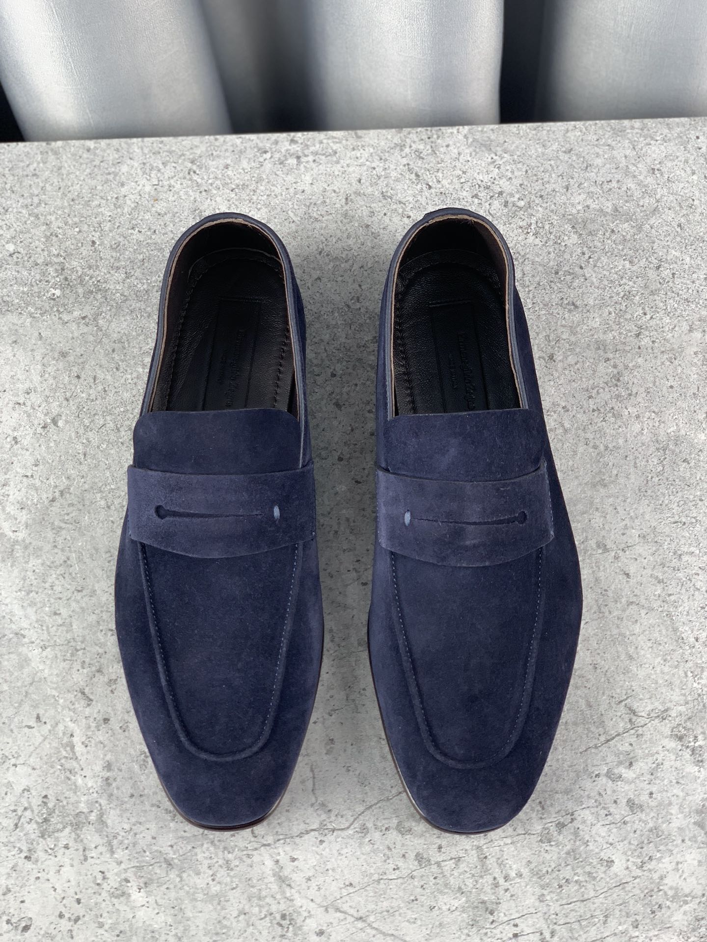 P410 Ermenegildo Zegna New Updated Zeg-L'Asola Loafer FlatLos detalles de ojales a medida del modelo