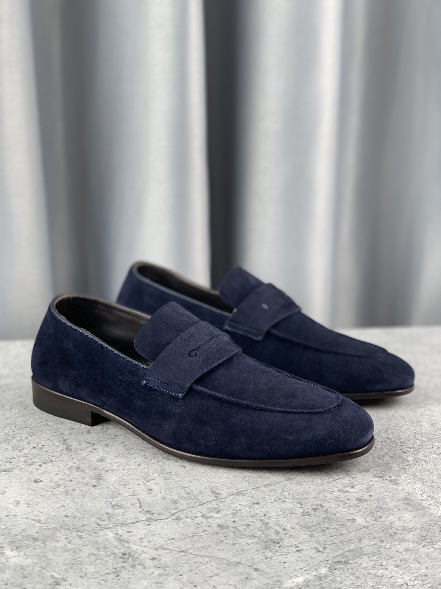 P410 Ermenegildo Zegna New Updated Zeg-L'Asola Loafer FlatLos detalles de ojales a medida del modelo