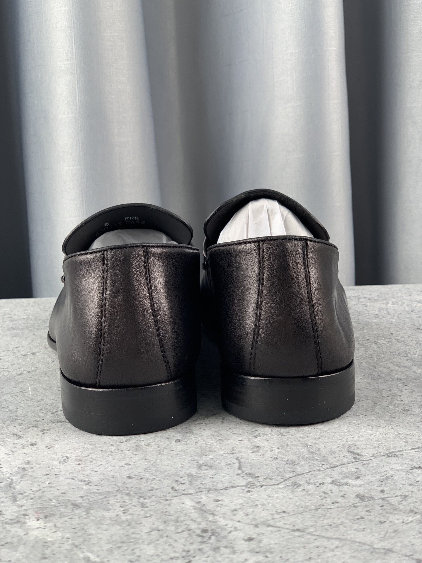 Novedad de Ermenegildo ZegnaActualizado p410Zeg-L'Asola Loafer FlatsEl detalle de ojales a medida de