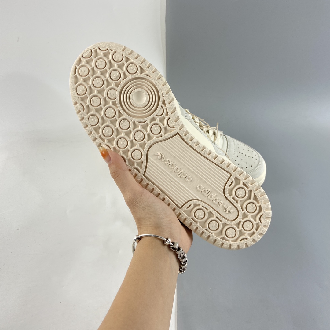 P200  Adidas  Forum 84 Low 全猪八材质低帮百搭潮流休闲运动板鞋 GW0299